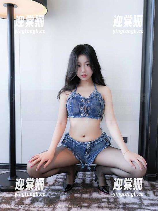 秀人网 - 最新出炉！Demon瑶瑶的眼镜写真集：看，这其实才是灵魂搭配。