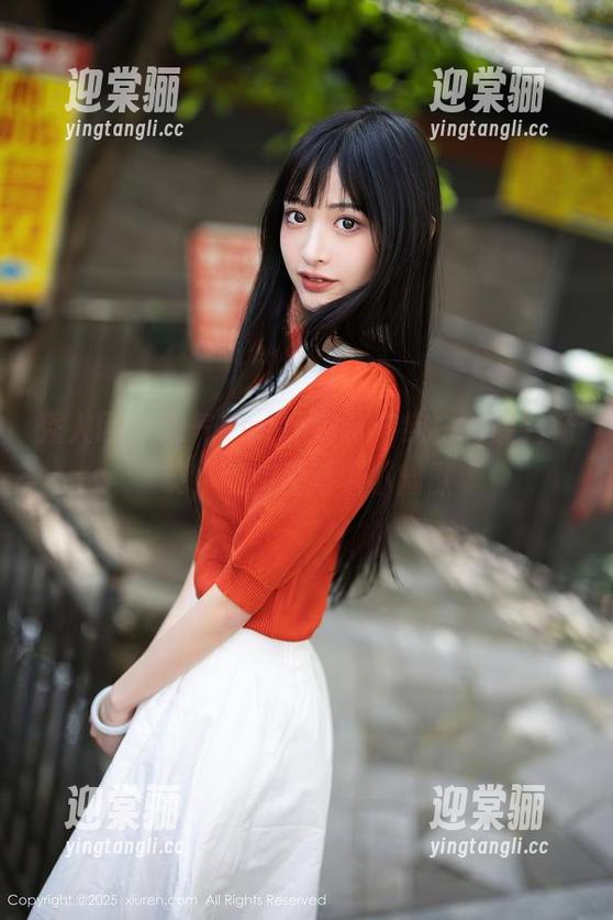 秀人网 - 淘气Emily尹菲与纯白的最新畅谈，图库里藏着小幽默