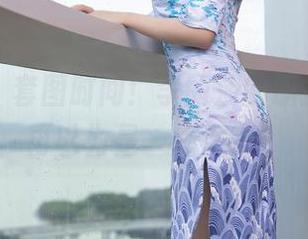 秀人网 – 套图时间!李丽莎的职业装,别再以为是一件大衣!