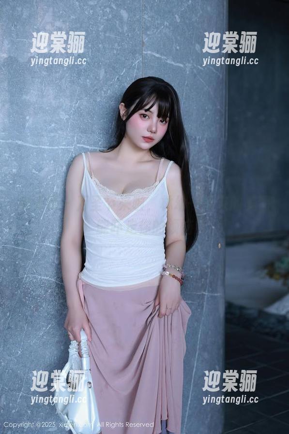 秀人网 - 万圣节来啦，林幼一带来的美图能吓走你的烦恼