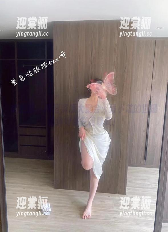 微密圈 - 高清资源大聚会：童小芯的直播精选好像在召唤我！