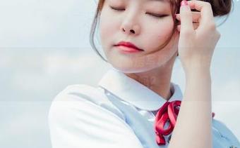 菠萝社 – 柳侑绮Sevenbaby的私房写真，日常嘛，真心可以给我来点惊喜吗？