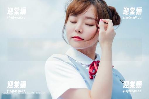 菠萝社 - 柳侑绮Sevenbaby的私房写真，日常嘛，真心可以给我来点惊喜吗？