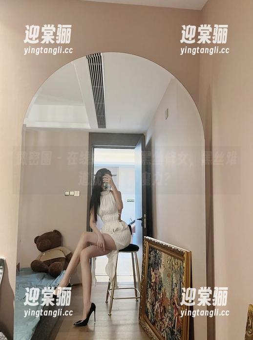 葛征 微密圈 - 在线捕捉葛征黑丝修女,黑丝难道就有这种魔力?