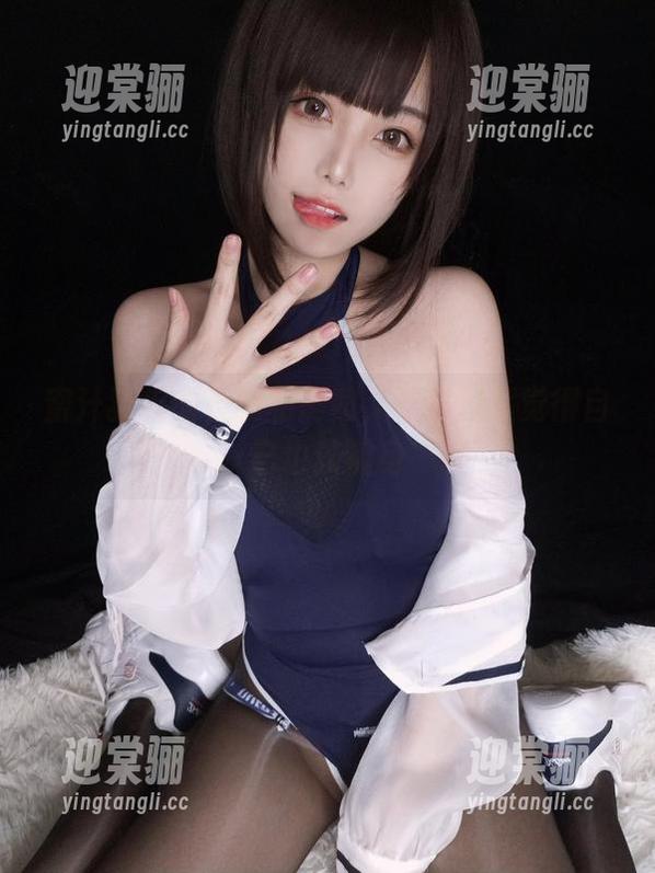蜜汁猫裘的长腿私房照，让我默默觉得自己也该健身