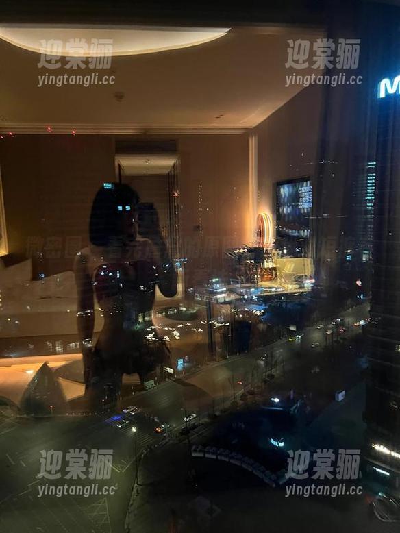 詹詹 微密圈 - 看完詹詹的原图,让我对短裤有新看法