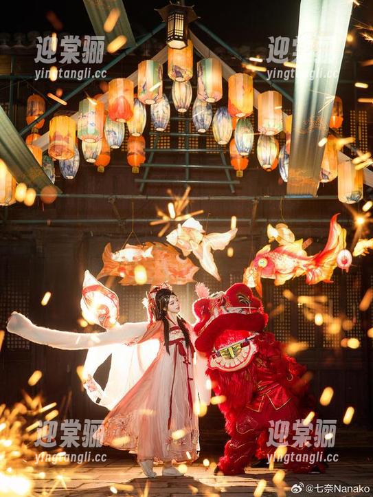 看！贰加六的粉色美图更新，快来体验这颜值和喜感的双重打击！