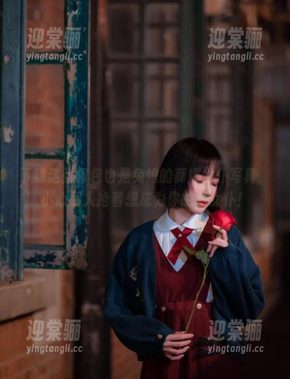下载这张阿包也是兔娘的莫娜女仆写真，小心别人抢着想成为你的新女仆！