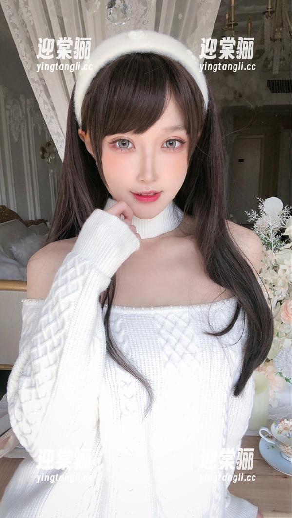 阿包也是兔娘的最新勇敢尝试：合集里的优菈加冕图，天上掉下来的吗？
