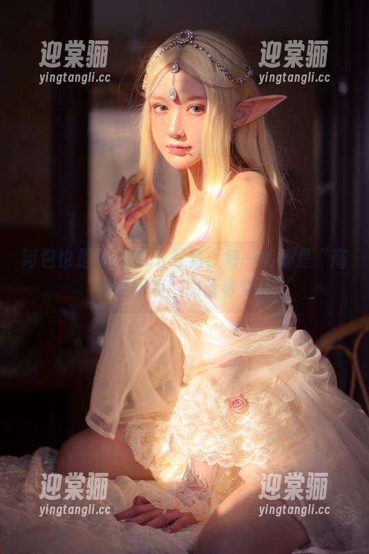 阿包也是兔娘的JK写真：每一帧都是“高清打印版”的青春梦！