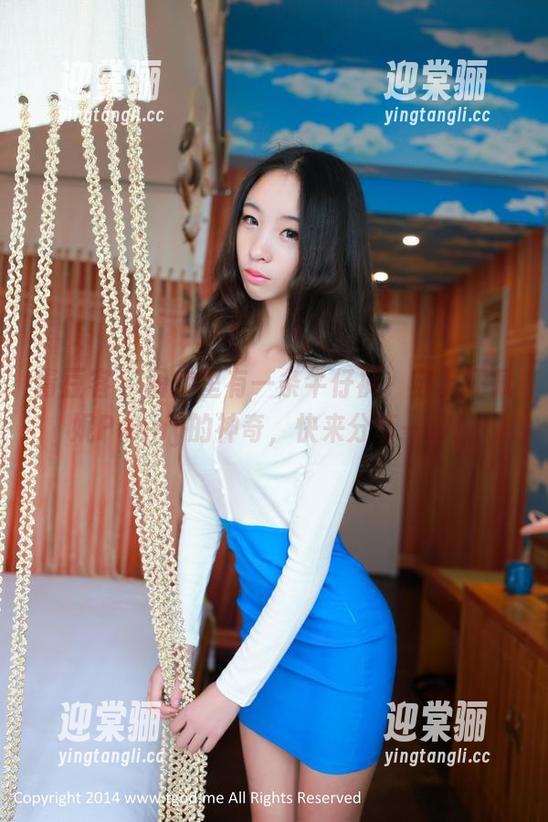 青豆客 - 图库里有一条牛仔裤，穿上汪佩妮Penny的神奇，快来分享一波！
